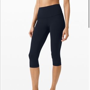 Lululemon Align High Rise Crop 17”